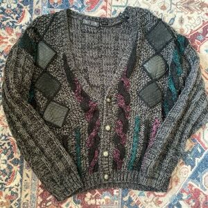 Vintage Gray and Purple Men’s Street Scenes Sweater